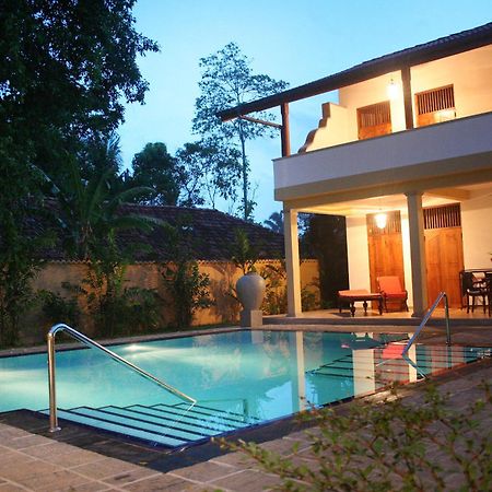 Villa Tara Hikkaduwa Extérieur photo