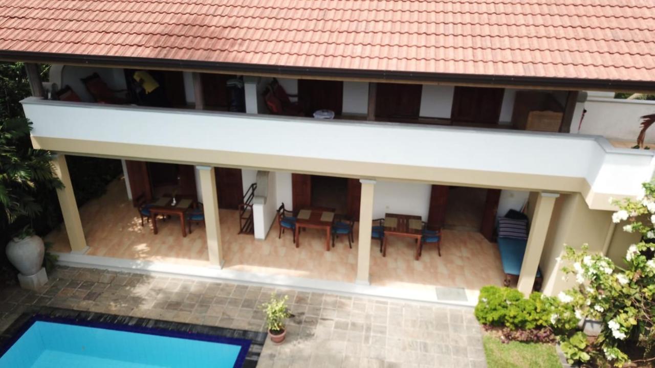 Villa Tara Hikkaduwa Extérieur photo