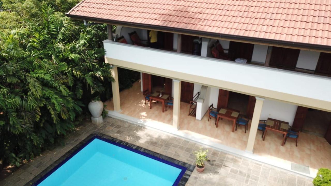 Villa Tara Hikkaduwa Extérieur photo
