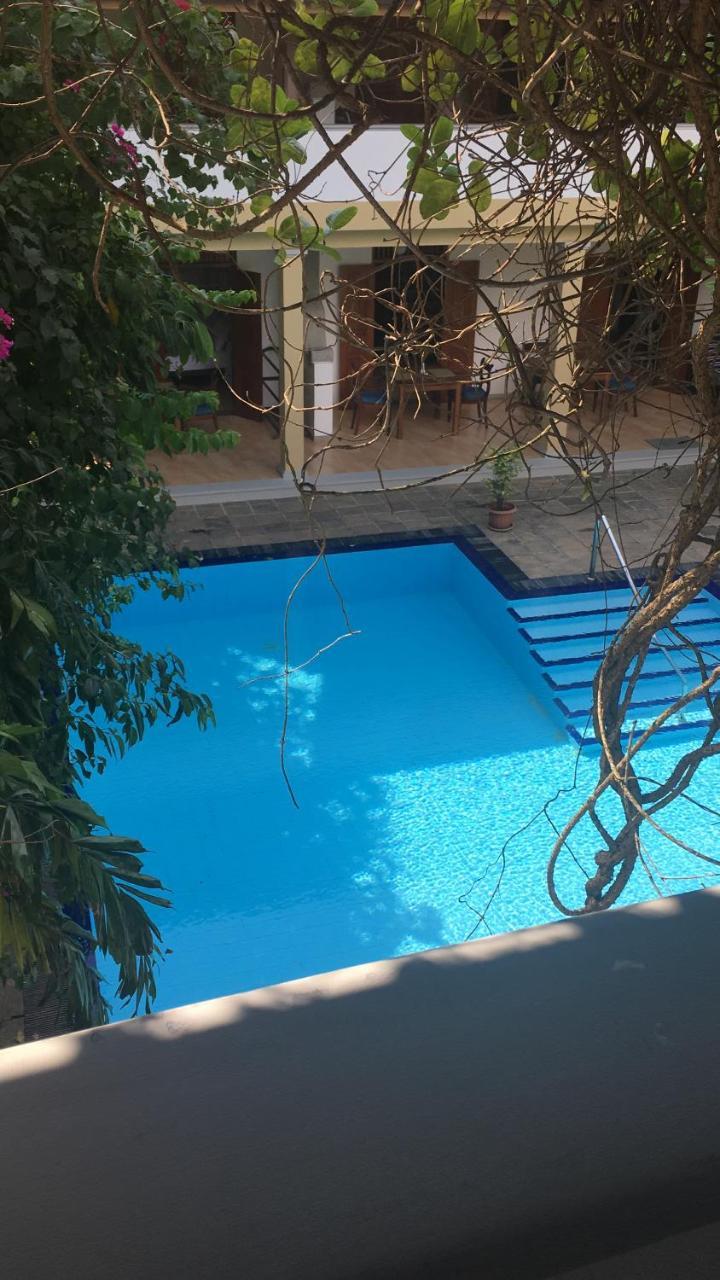 Villa Tara Hikkaduwa Extérieur photo