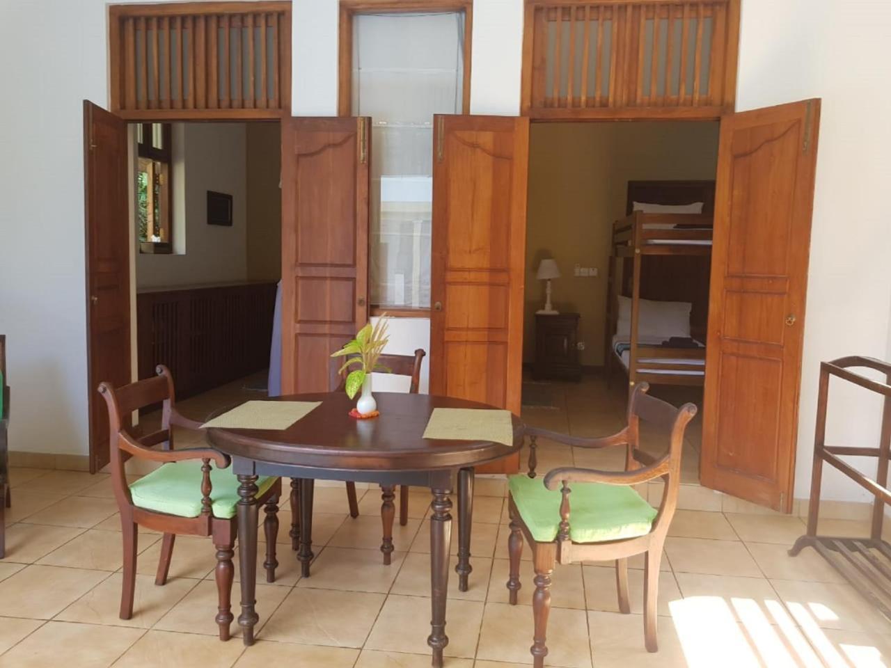 Villa Tara Hikkaduwa Extérieur photo