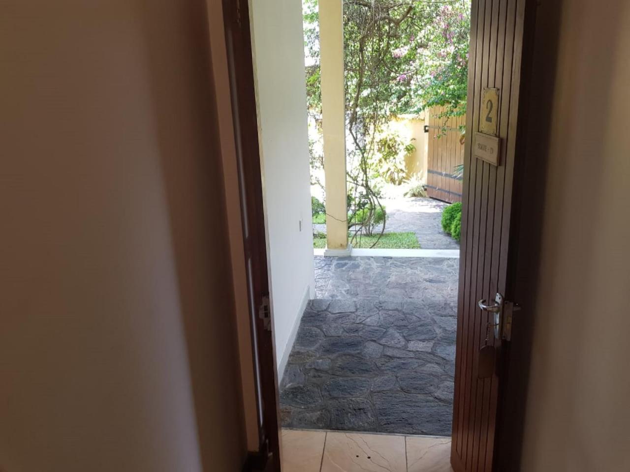 Villa Tara Hikkaduwa Extérieur photo