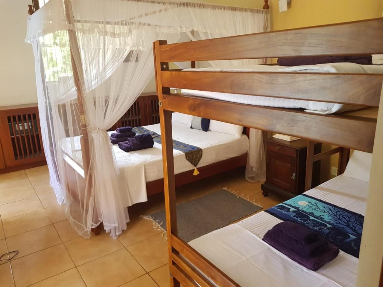 Villa Tara Hikkaduwa Extérieur photo